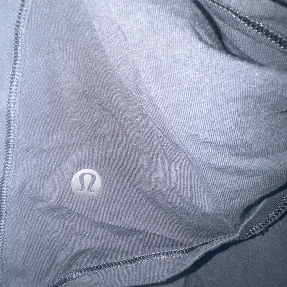 LULULEMON Black “Find Your Twist” Back Twist Short Sleeve Shirt - Picture 8 of 11